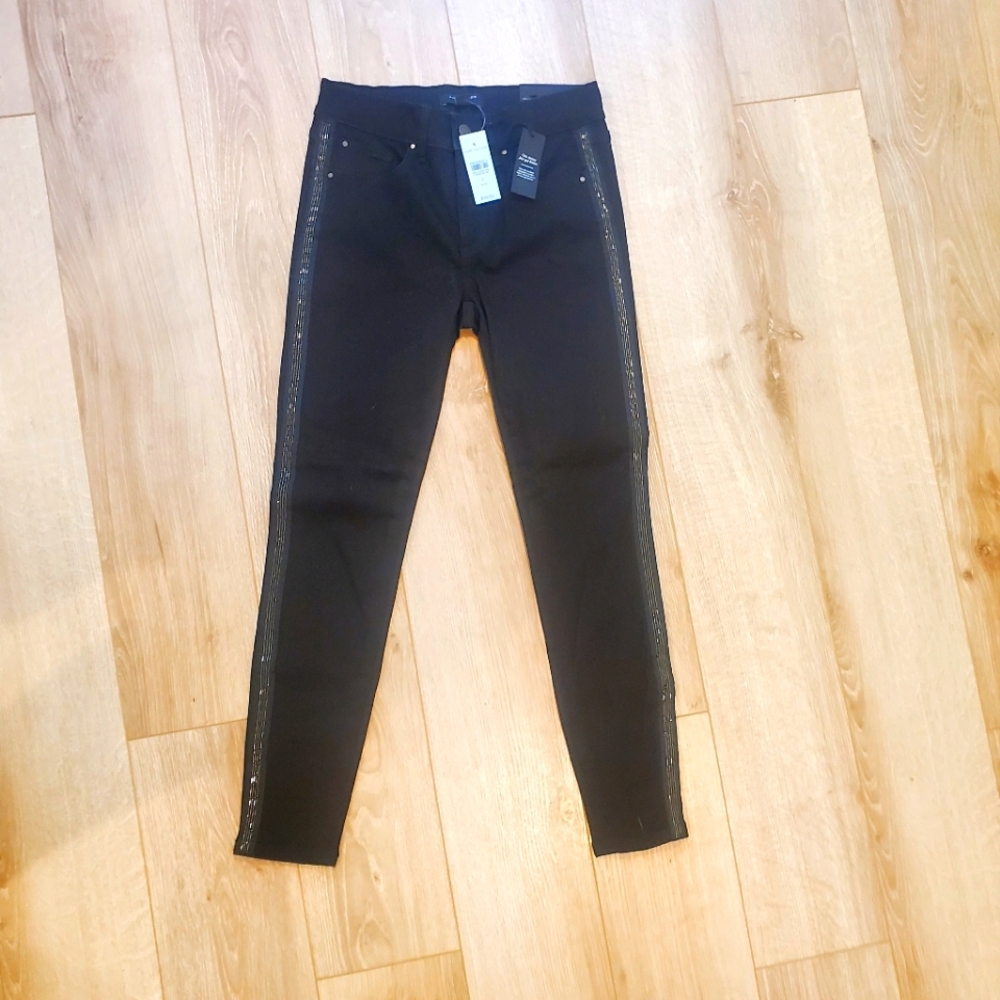 NWT Anne Taylor size 2 petite Black Denim Pants